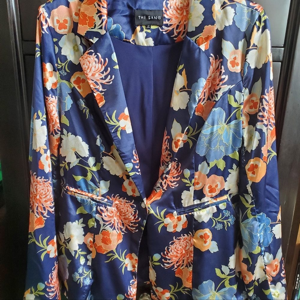 Lulu's "The Sang" floral blazer